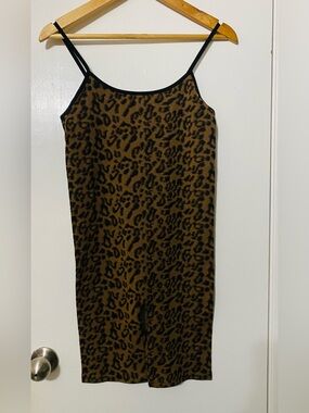 Bozzolo Leopard print shape wear / loungewear- Black & Brown